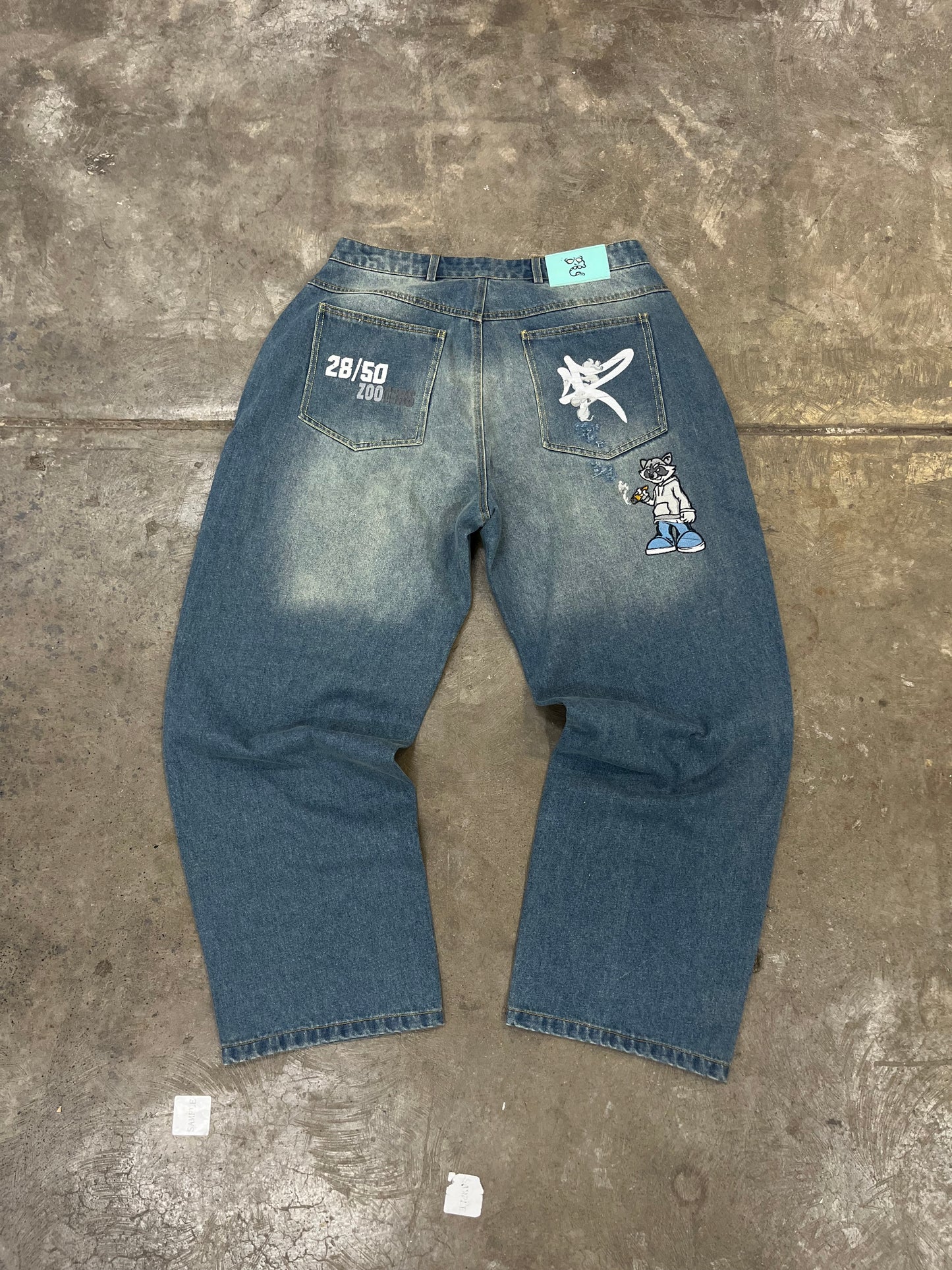 28/50 'ZOOTERS' DENIM