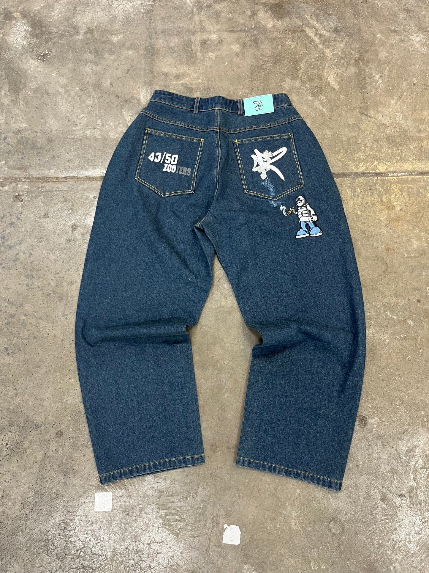 43/50 'ZOOTERS' DENIM