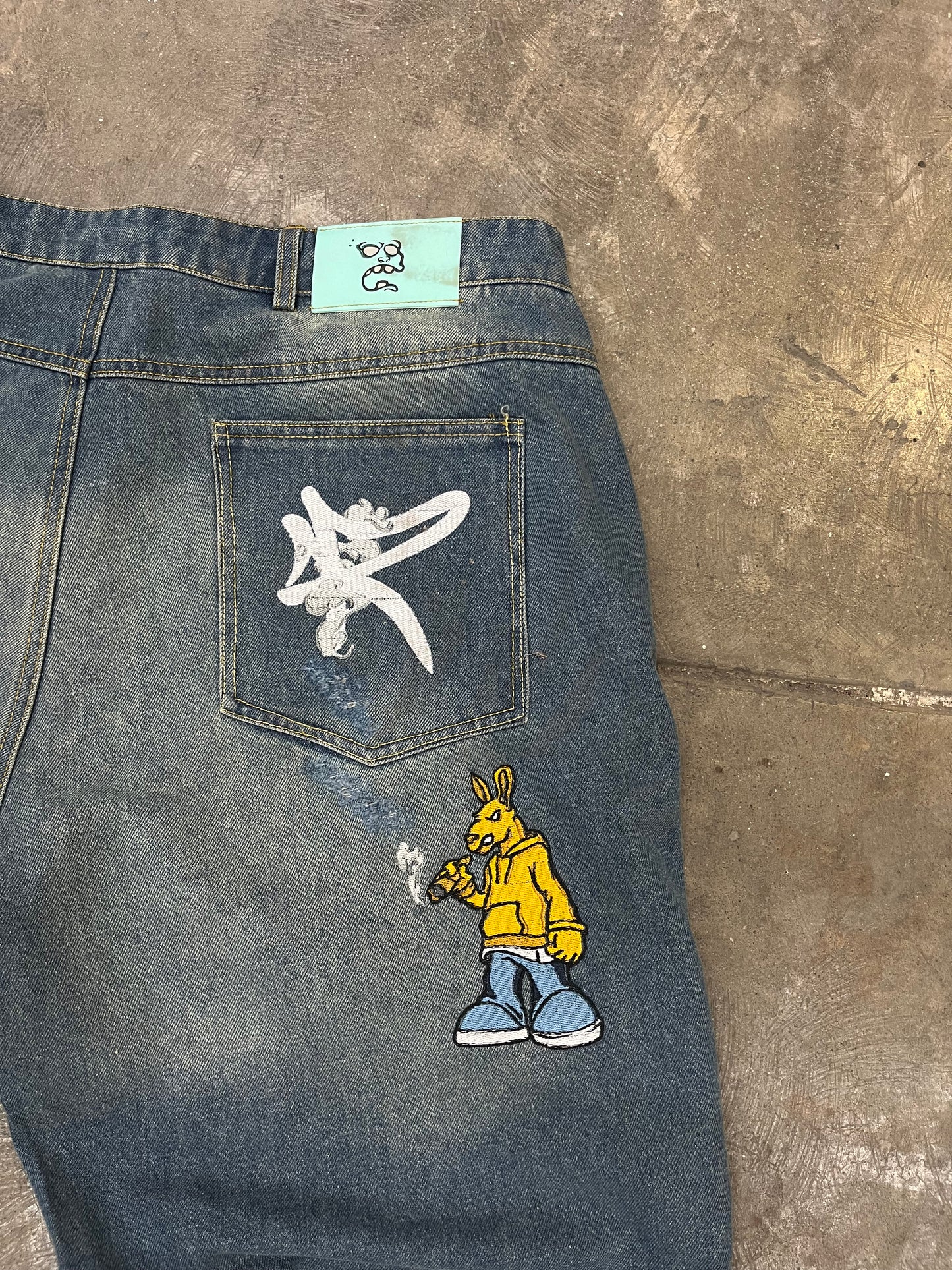 40/50 'ZOOTERS' DENIM