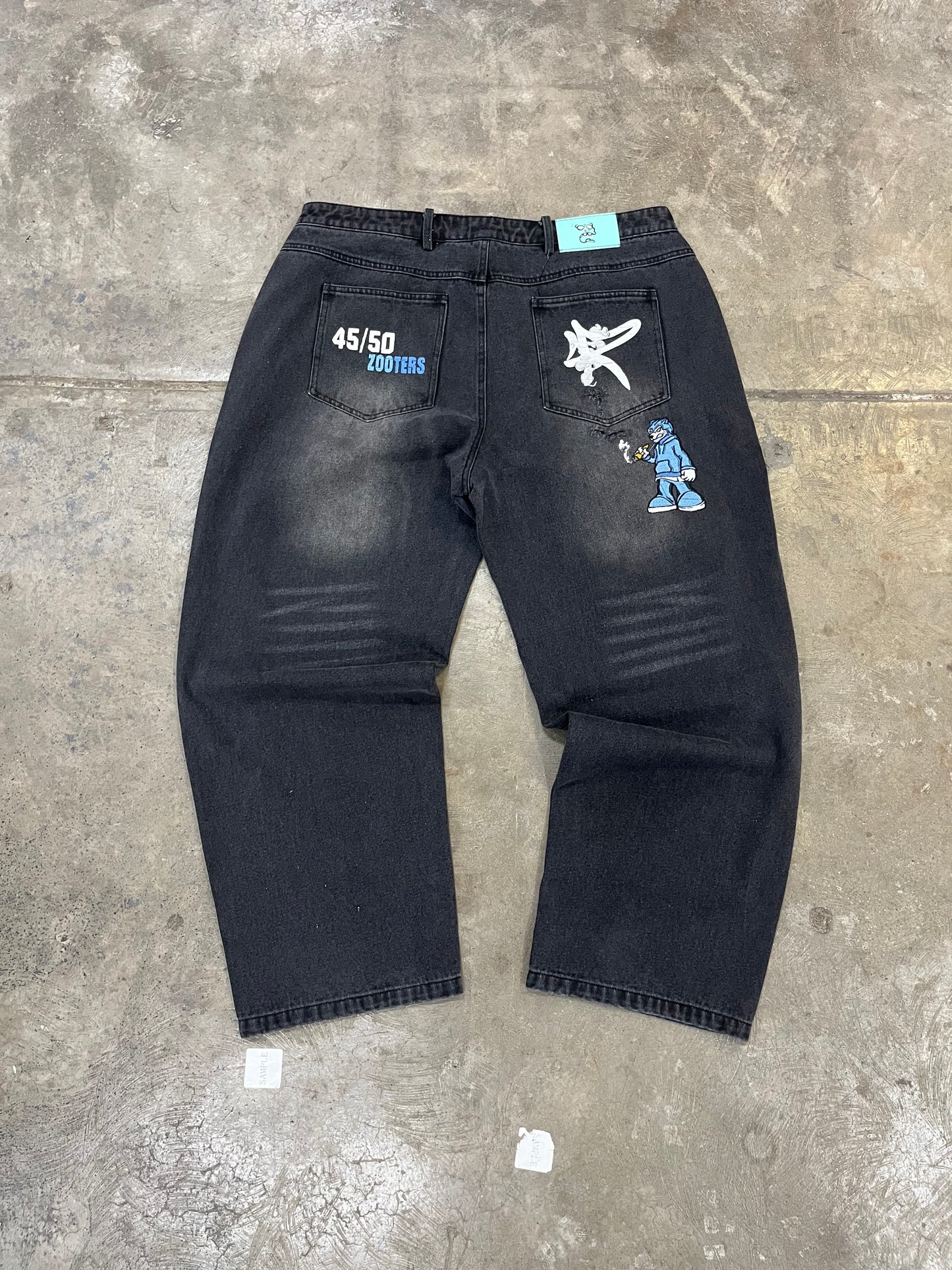 45/50 'ZOOTERS' DENIM