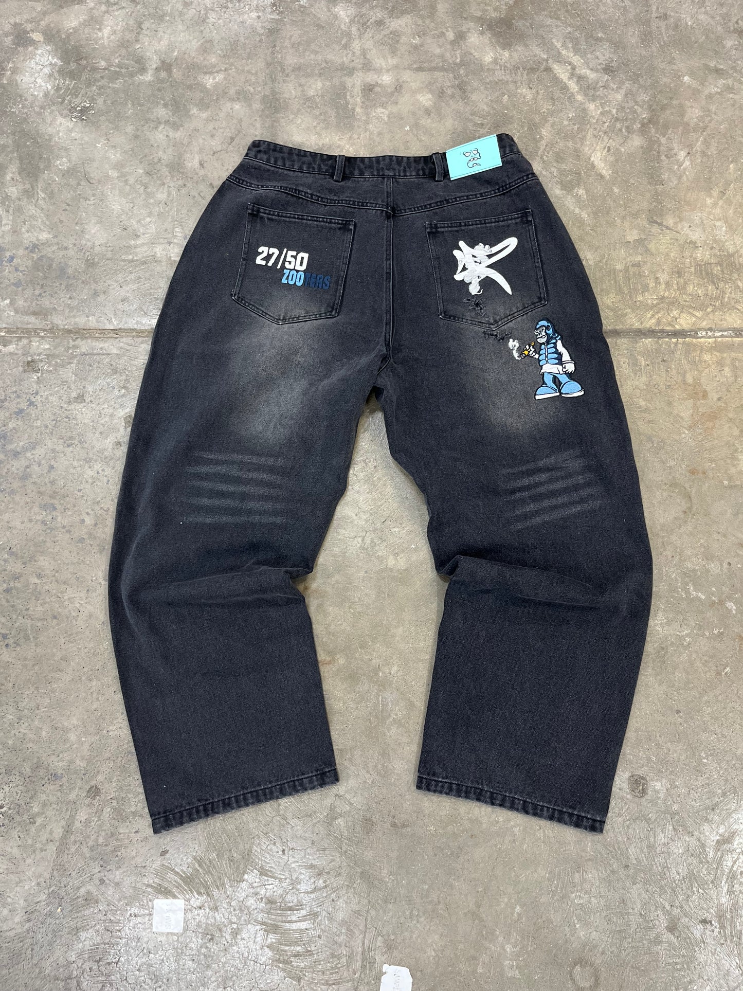 27/50 'ZOOTERS' DENIM