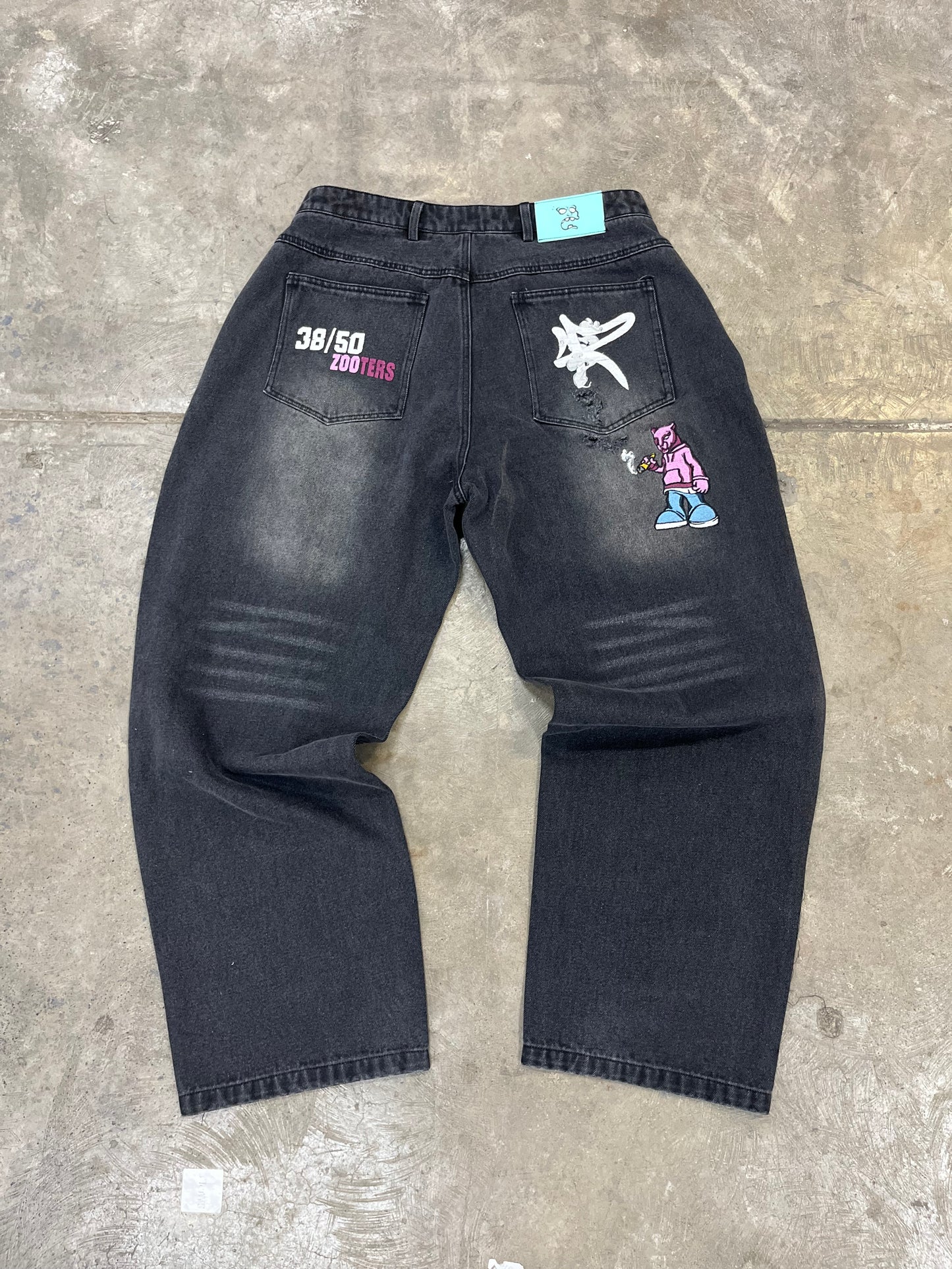 38/50 'ZOOTERS' DENIM