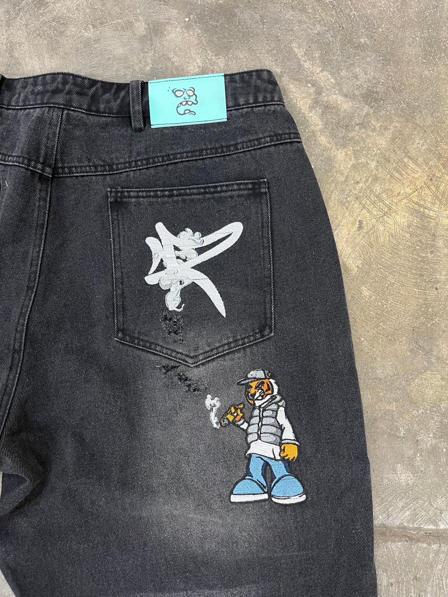 10/50 'ZOOTERS' DENIM