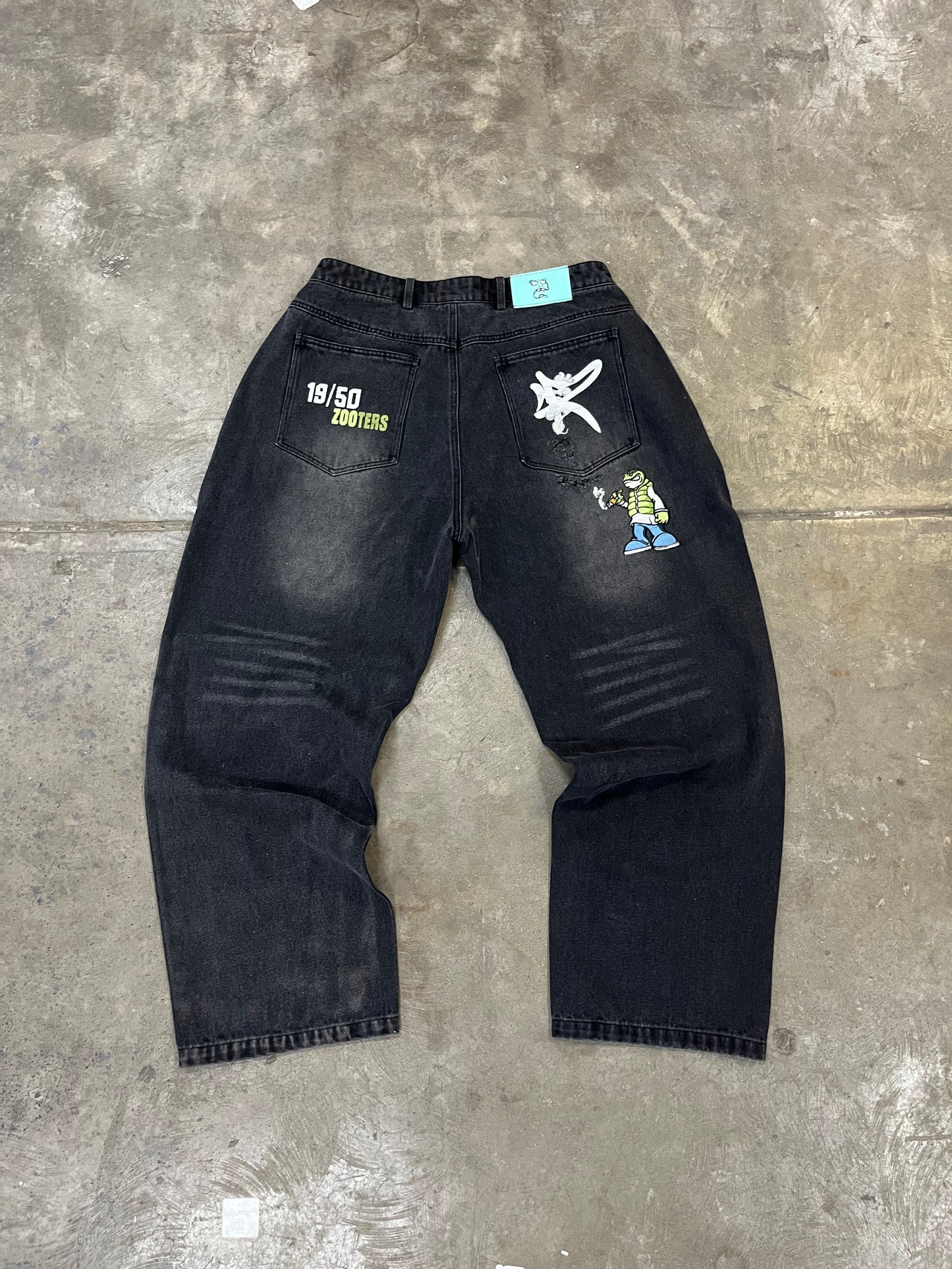 19/50 'ZOOTERS' DENIM