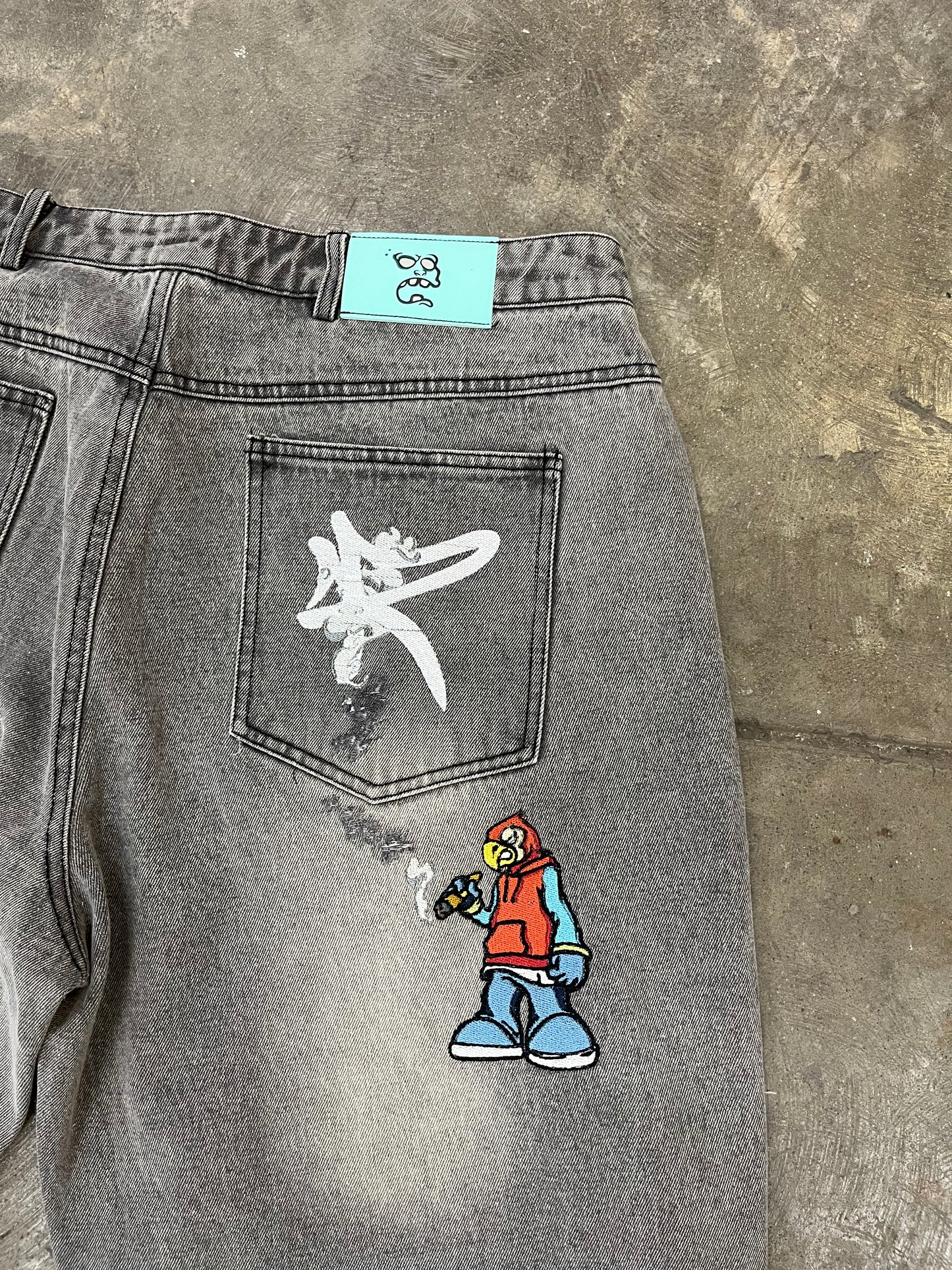 46/50 'ZOOTERS' DENIM