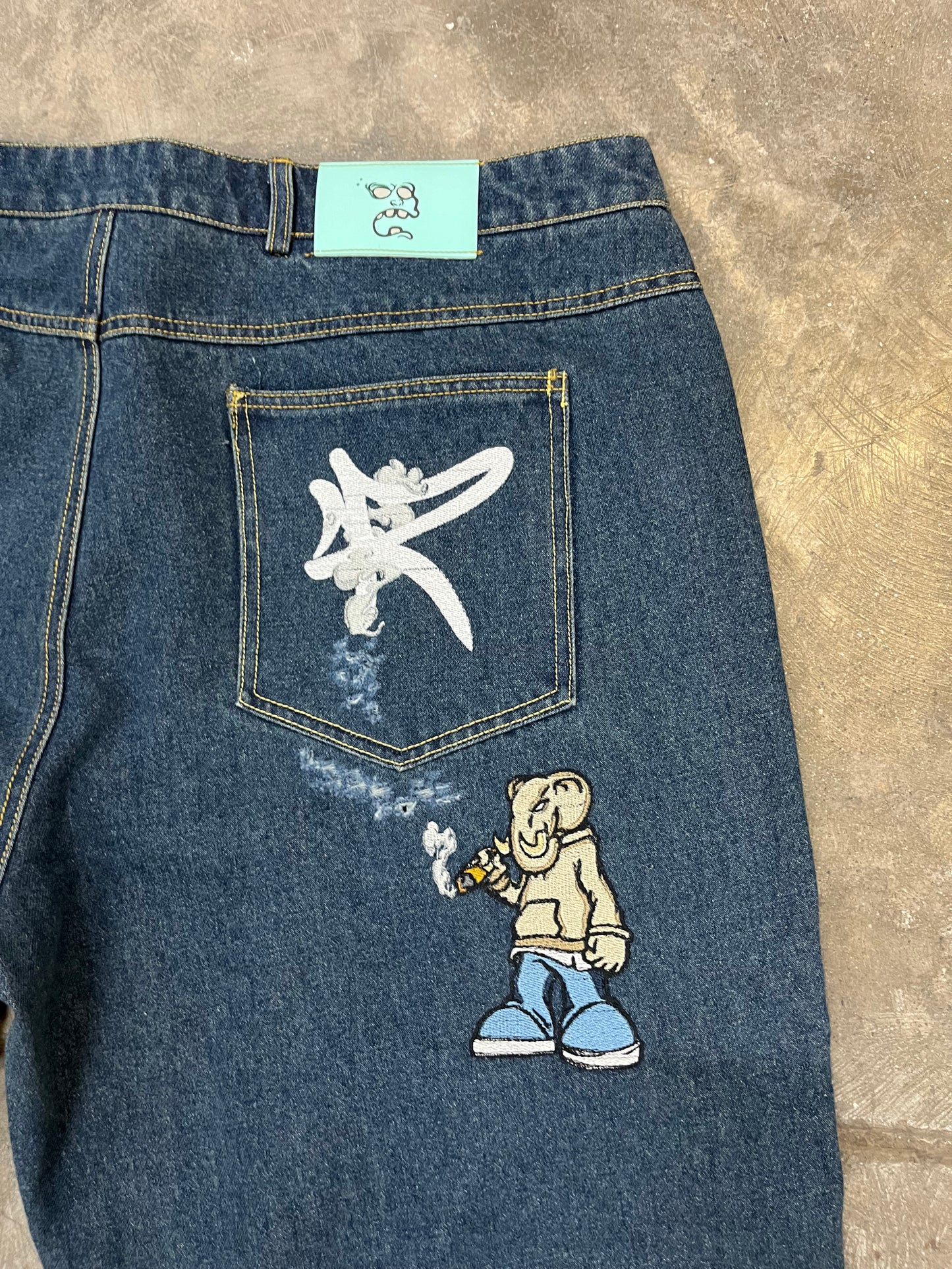 17/50 'ZOOTERS' DENIM